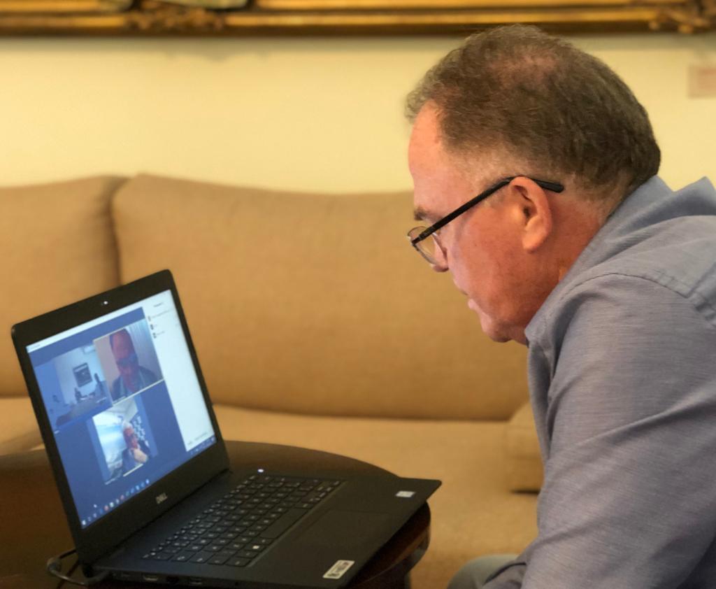 Governo ES - Empresa de porcelanas confirma investimentos de R$ 60